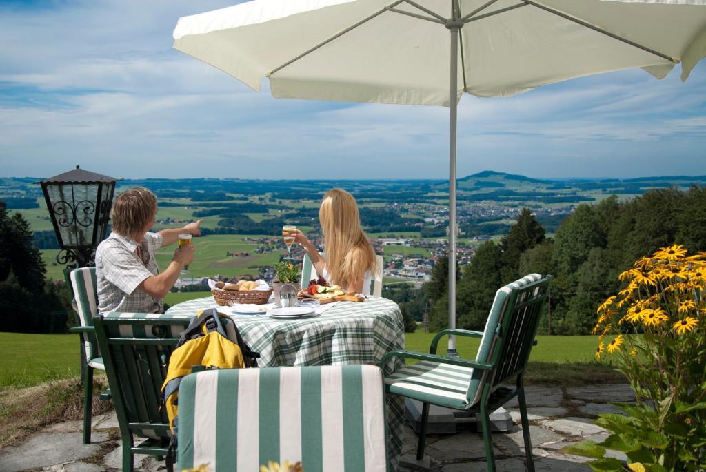 Hotel-Restaurant Am Hochfuchs Eugendorf Exterior foto
